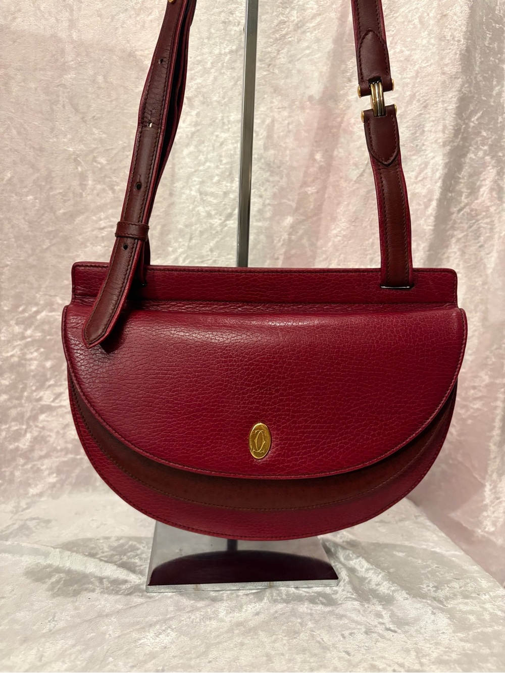 Cartier Must de Pebbled Leather Half-Moon Shoulder Crossbody Bag Bordeaux